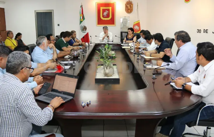 Carlos Morales fortalece la atención ciudadana