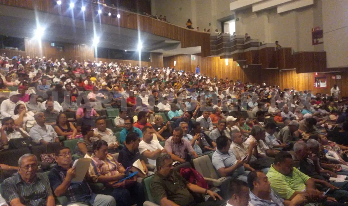 Capacita SMyT a operadores del transporte público