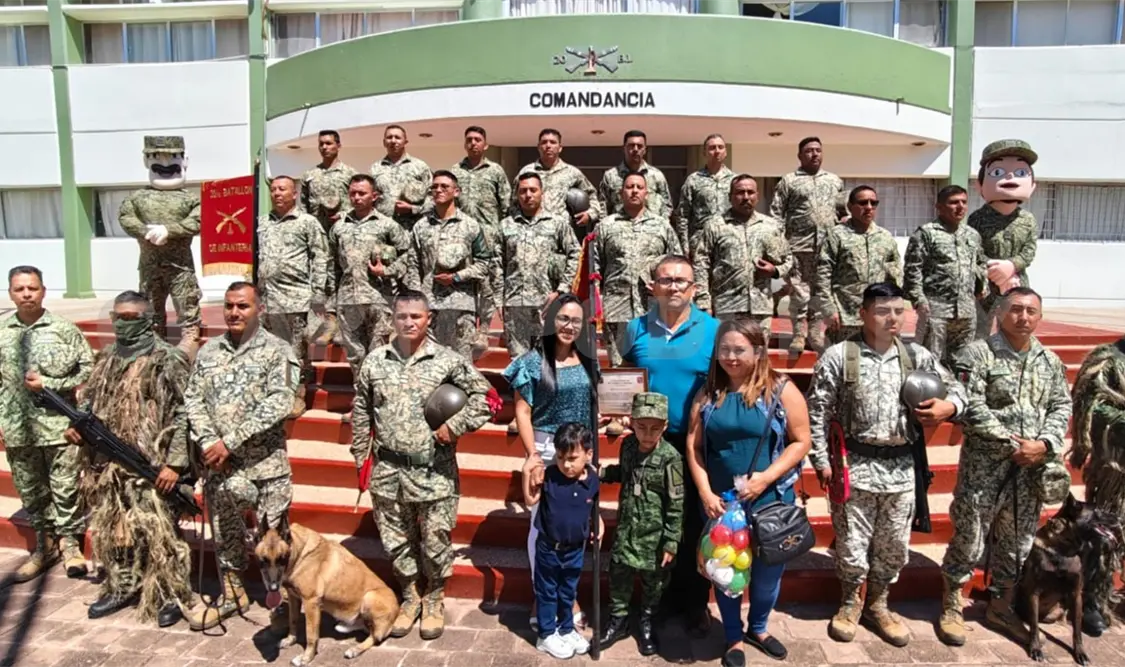 Julián Sánchez, soldado honorario por solo un día