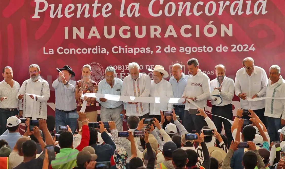 El presidente de México, Andrés Manuel López Obrador, y la presidenta electa, Claudia Sheinbaum, llevaron a cabo la inauguración. Carlos López/CP.