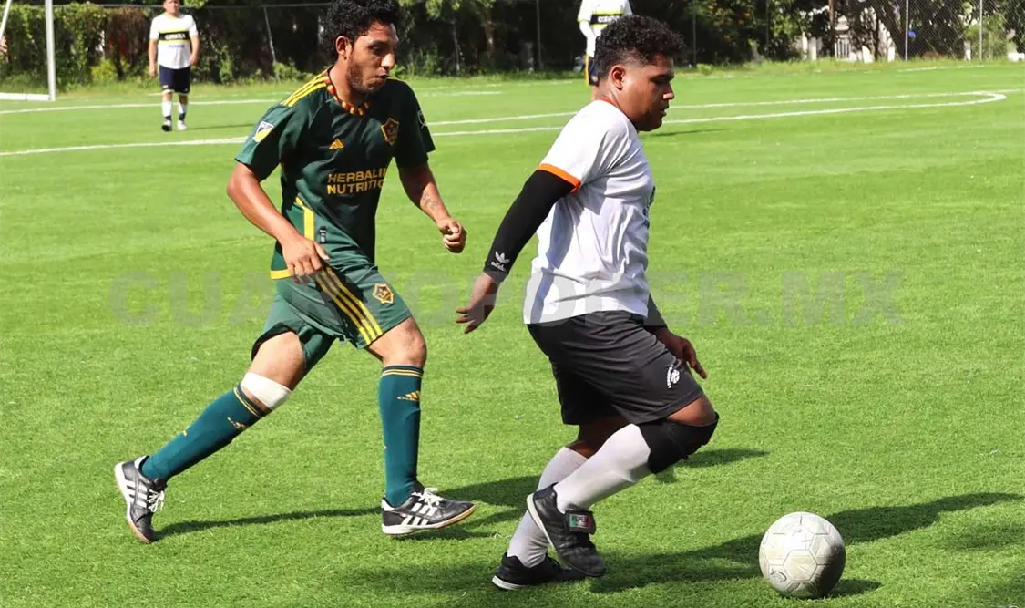 Continúan los goles y festejos en el Torneo de Pretemporada de la Liga Independiente de Futbol Tuxtla. Carlos López/CP