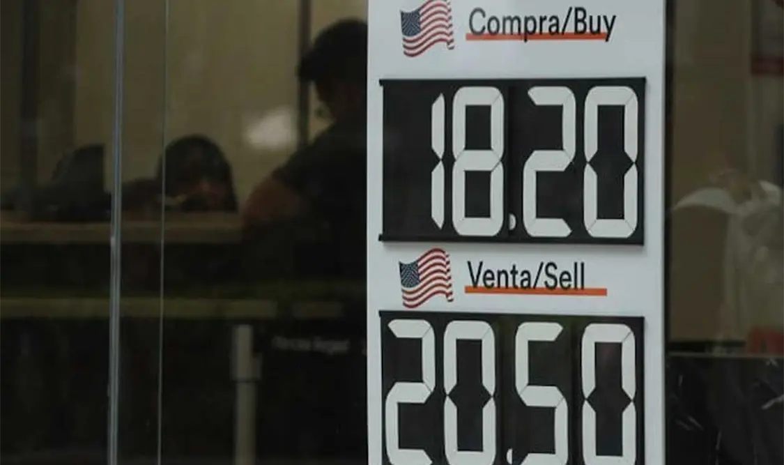 El peso cotizó hasta un máximo de 20.24 pesos por dólar. Cortesía