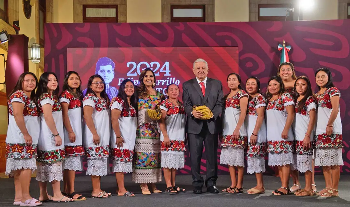 López Obrador afirmó que aún tienen un “margen de protección” ante incremento del dólar. Cortesía