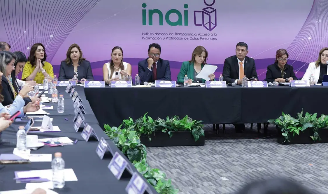 Reunión de trabajo entre integrantes de los organismos garantes de transparencia, acceso a la información pública y protección de datos personales. El Universal