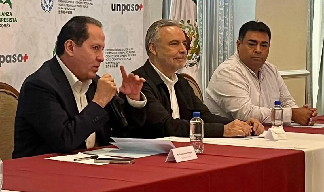 El senador Eruviel Ávila Villegas y el diputado federal electo, Alfonso Ramírez, anunciaron la realización del foro. Cortesía
