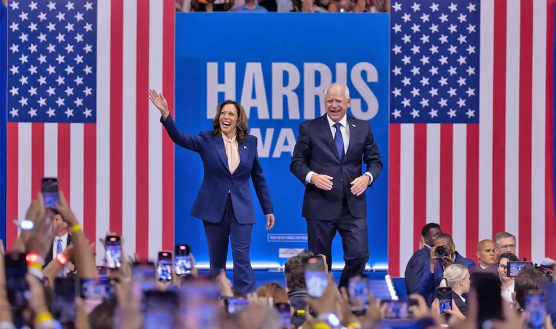 Kamala Harris y Tim Walz durante la nominada oficial del Partido Demócrata. Cortesía