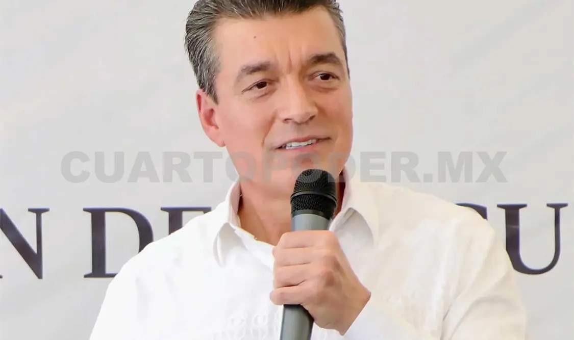 El gobernador Rutilio Escandón reconoció a la empresa Operadora Agleco de Chiapas por obtener este premio. CP