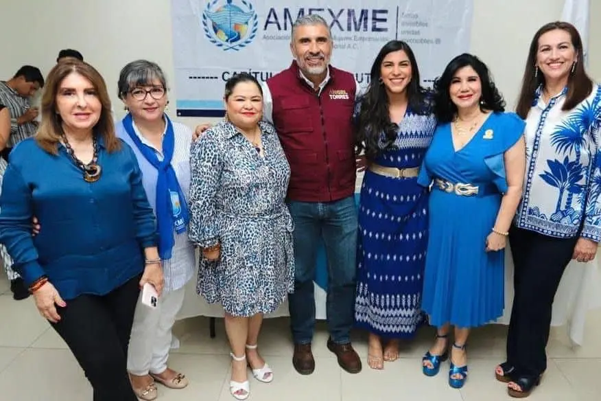 Mujeres empresarias, fortaleza de la economía local: Angel Torres