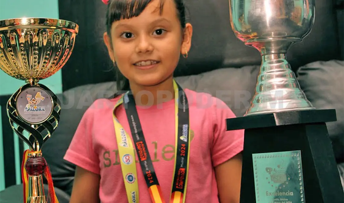 Chiapaneca gana oro en campeonato de matemáticas