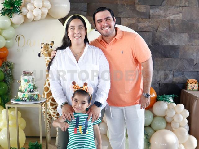 4 añitos de Daniel 4 añitos de Daniel