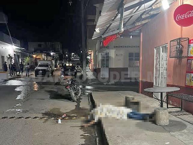 Matan a dos personas en ataque armado Matan a dos personas en ataque armado