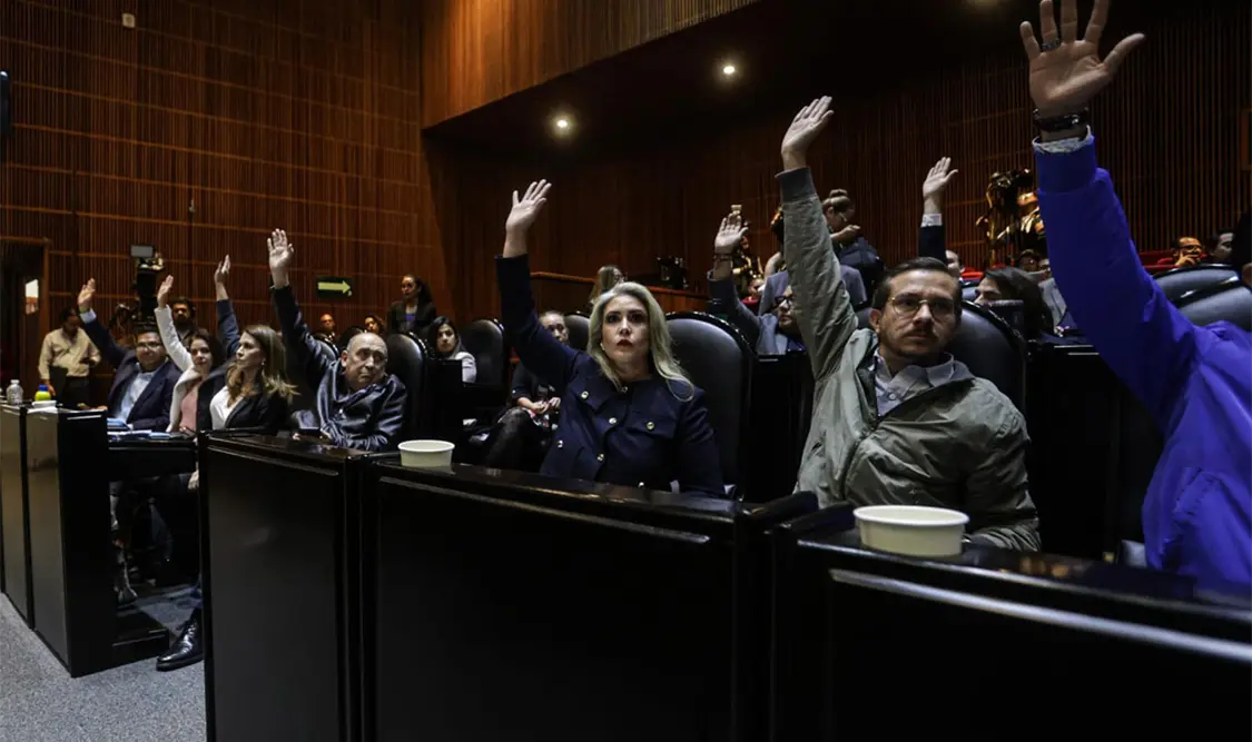 Aprueban desaparición de órganos autónomos