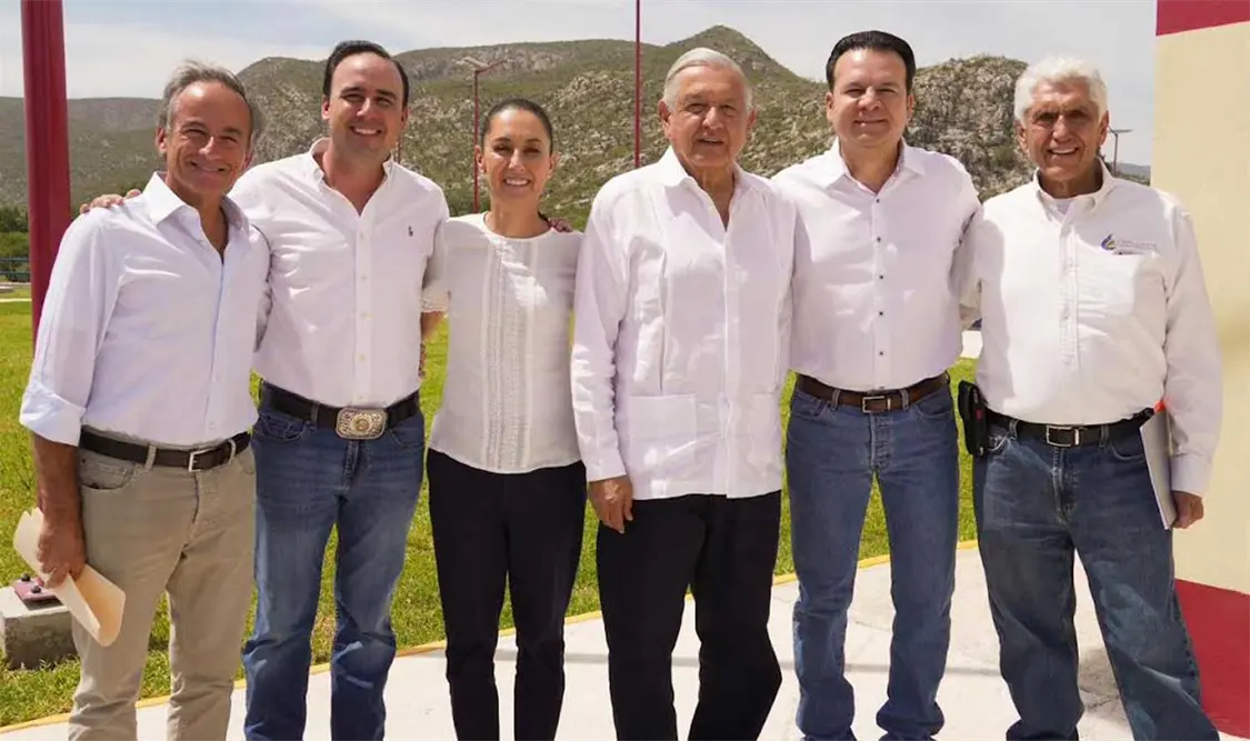 “Apoyarnos con los municipios, con los gobiernos de los estados para cambiar la red de agua potable”, puntualizó Sheinbaum. Cortesía