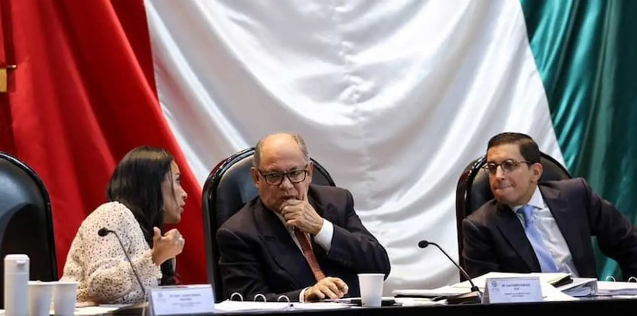 Ricardo Monreal desestimó las decisiones de los jueces de Morelos y Chiapas sobre los amparos a trabajadores del PJ. El Universal