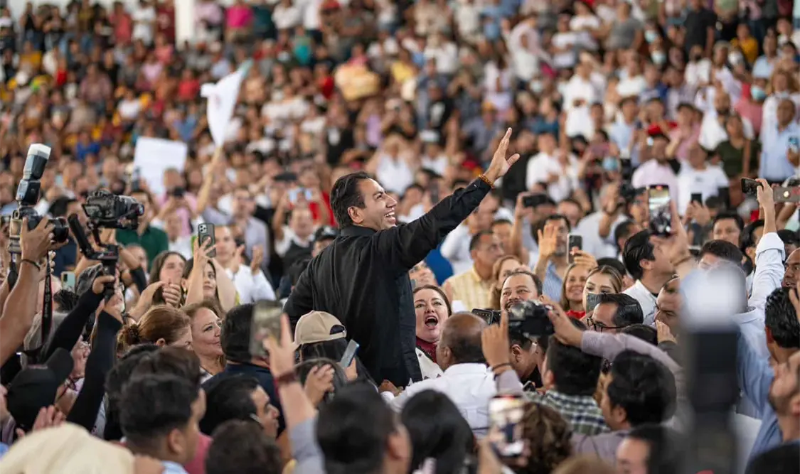 Eduardo Ramírez asiste al Sexto Informe de Gobierno de AMLO