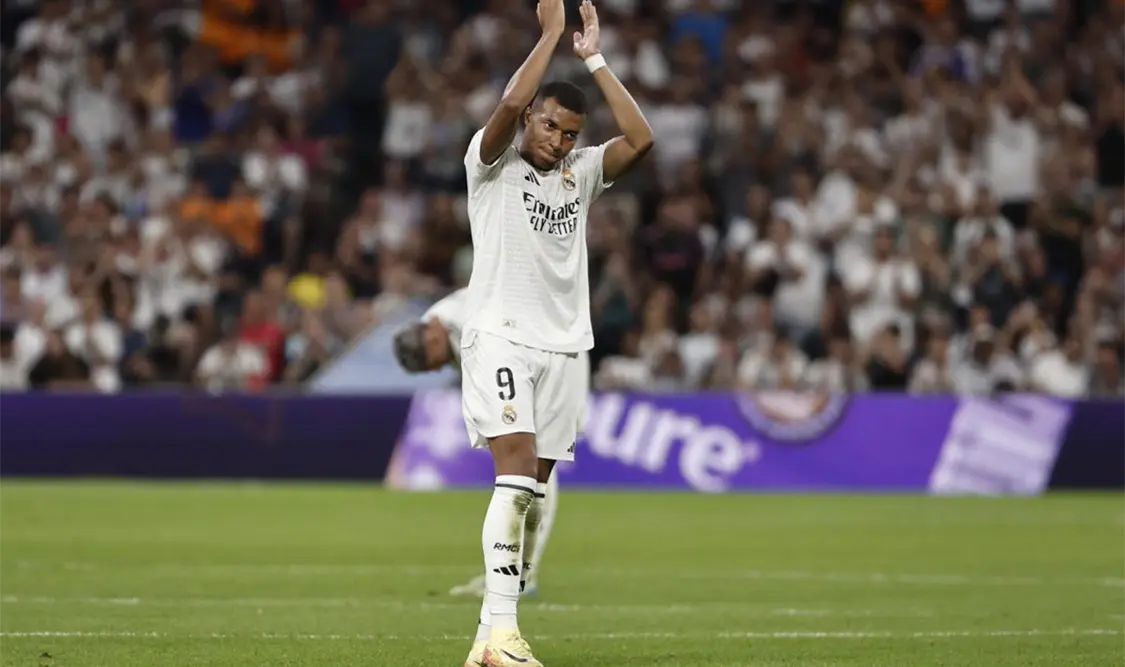 Kylian Mbappé anota sus primeros goles con el equipo merengue