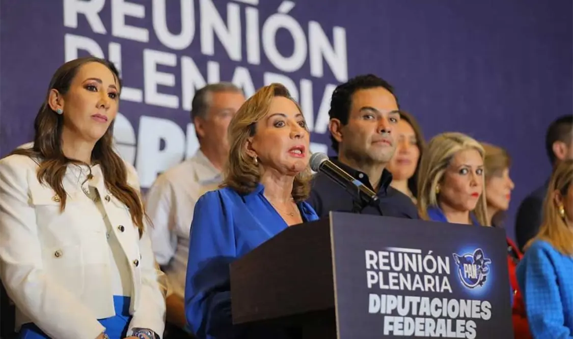 La panista pidió a los 43 senadores de oposición a mantenerse unidos y congruentes. Cortesía