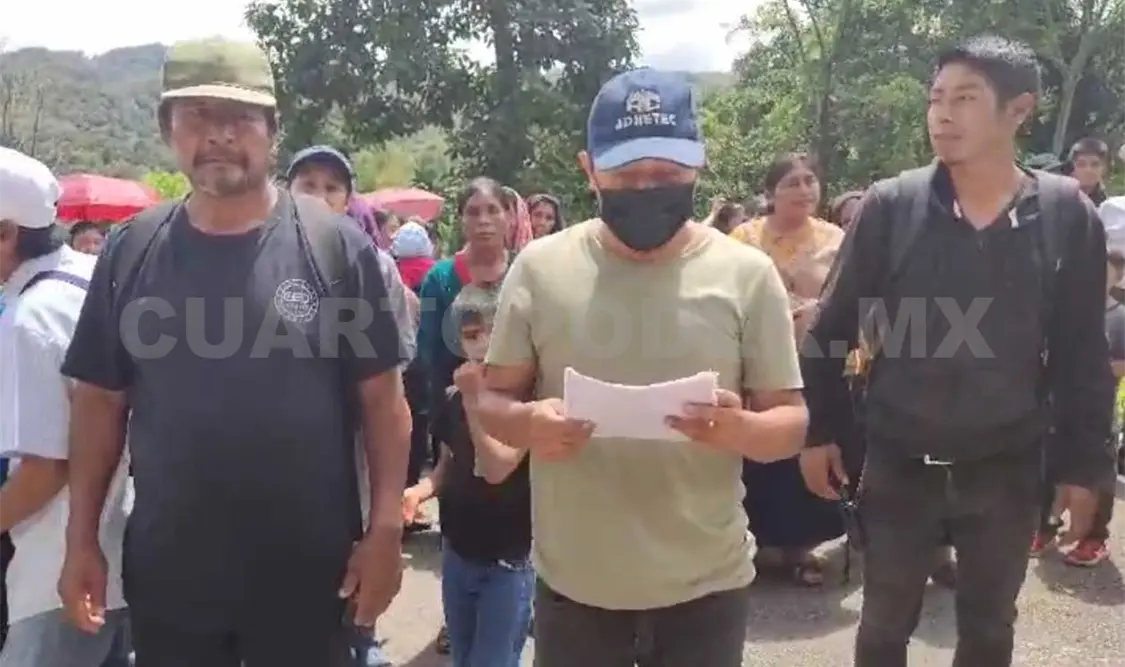 Los padres de familias pidieron aplicar el estado de derecho. Manuel Martínez / CP