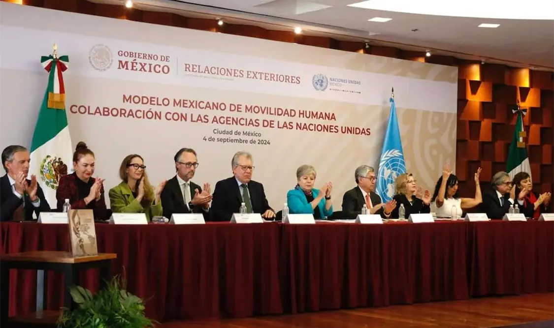 Aspecto de la presentación del libro sobre el Modelo Mexicano de Movilidad Humana y la firma de colaboración. El Universal