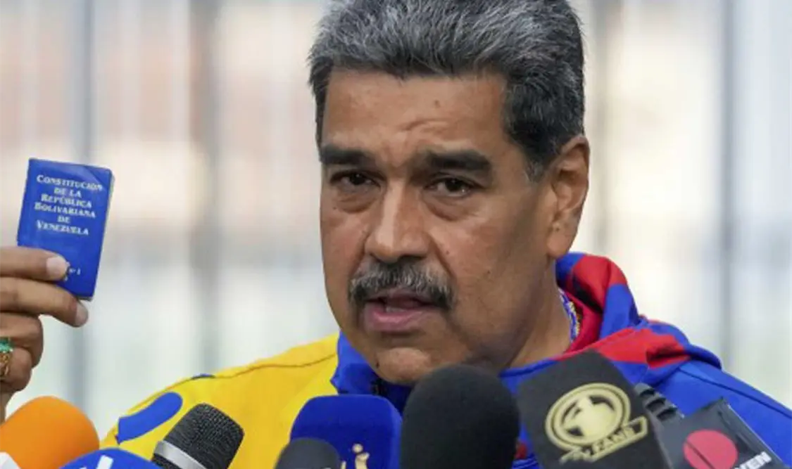 Maduro también tildó de malo a González Urrutia. Cortesía