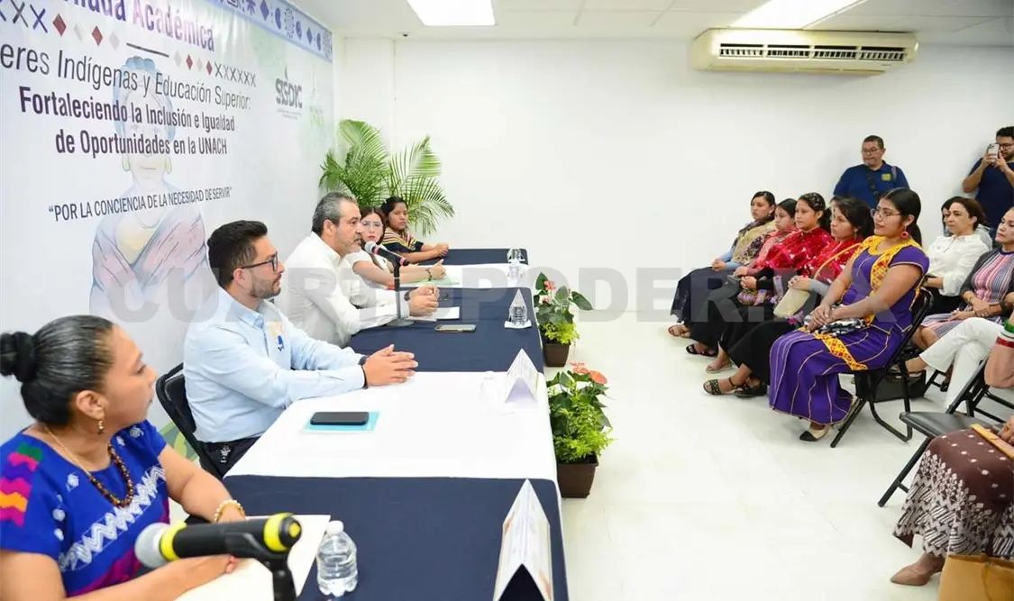 En el marco de la conmemoración del Día Internacional de la Mujer Indígena, se realizaron jornadas académicas. CP