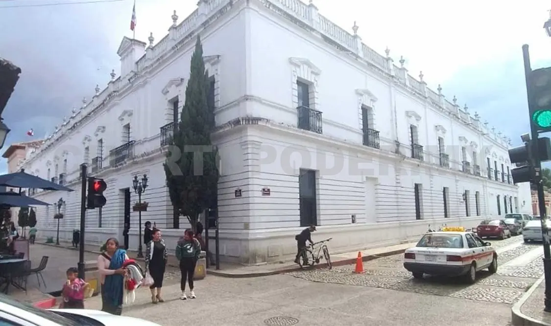 En los diferentes turnos de esta casa de estudios no se han suspendido clases; se están desarrollando de manera normal. Manuel Martínez / CP