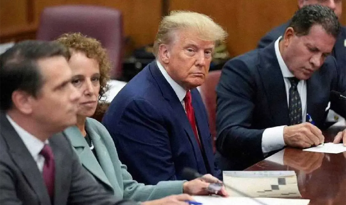 El expresidente estadounidense, Donald Trump, durante su comparecencia en abril por el caso Stormy Daniels. El Universal