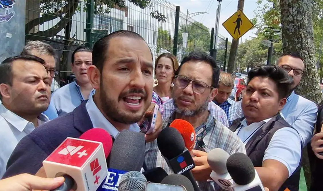 Marko Cortés Mendoza advierte sobre retroceso democrático en el país. Cortesía