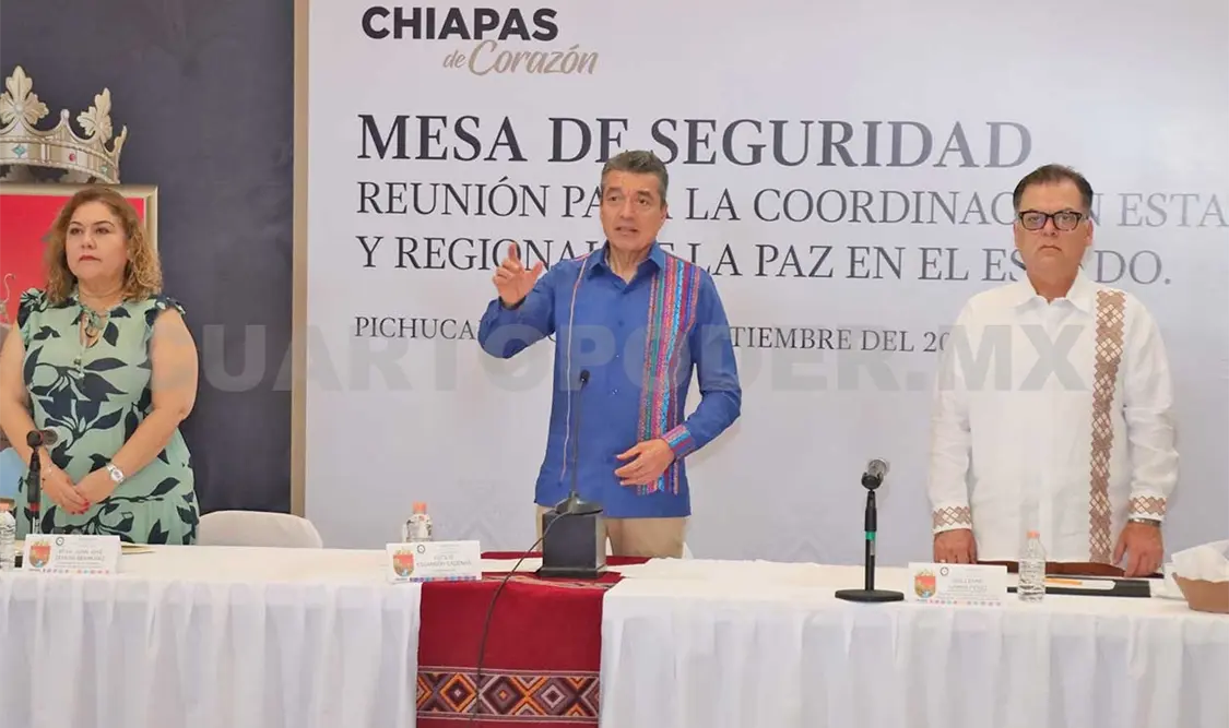 El gobernador Escandón destacó que las aeronaves han favorecido para brindar mayor tranquilidad, fortalecer el bienestar y salvar muchas vidas. CP