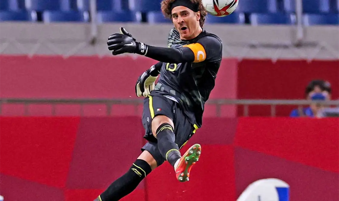 Su equipo, el AVS, se encuentra en la posición 11, con cuatro unidades y Memo Ochoa espera poder debutar pronto para “ayudar a crecer” a su nuevo club. Agencias