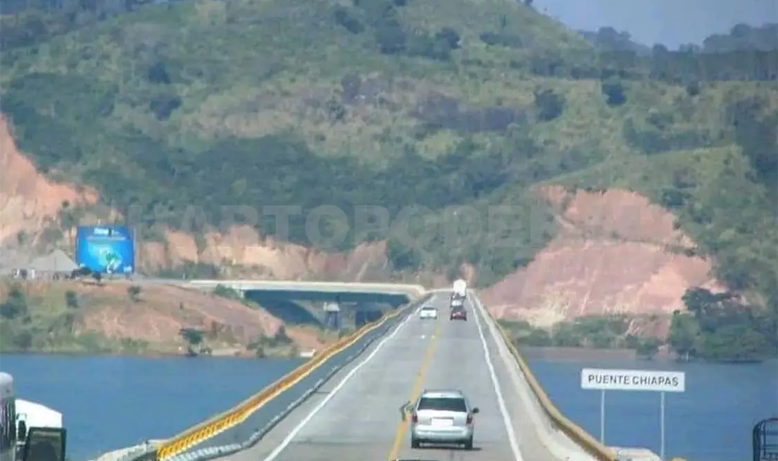 Entre los objetos de valor que se llevaron, había camionetas. Cortesía