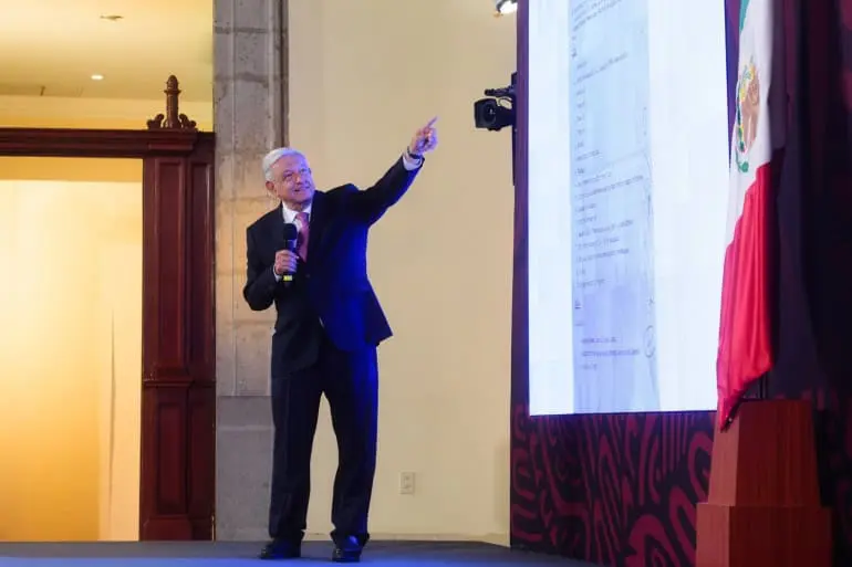 El presidente Andrés Manuel López Obrador advirtió que no existe fundamento legal para detener la reforma judicial. Cortesía