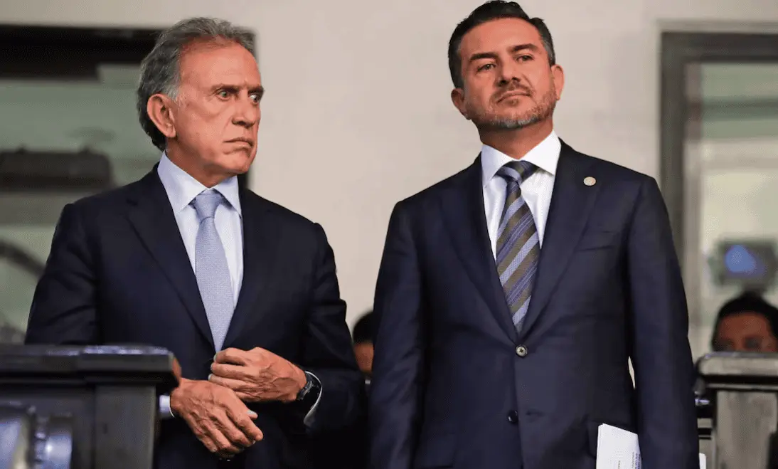 Además de Yunes Linares y Miguel Ángel Yunes Márquez, también expulsada la diputada local de Oaxaca, Natividad Díaz. Cortesía