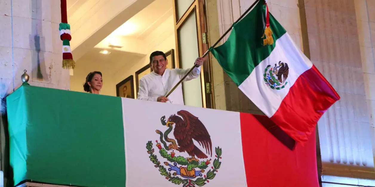 Incluyen a AMLO y Claudia en Grito de Independencia