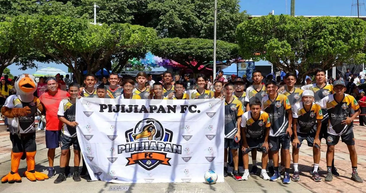 Pijijiapan FC descarrila a la Máquina