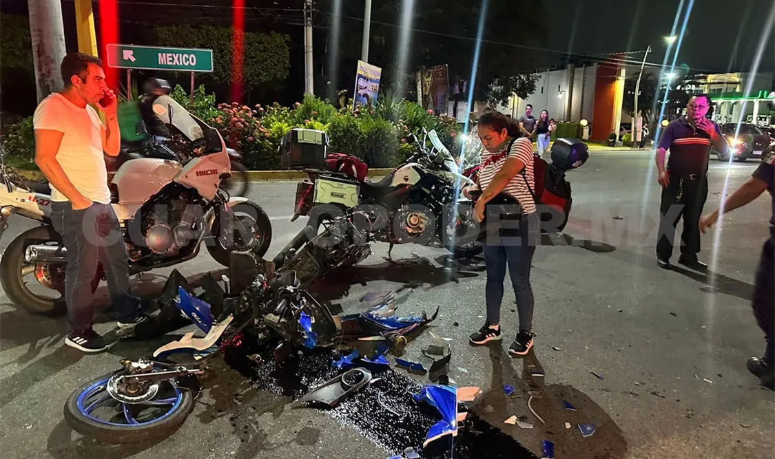 Fue embestido por un automóvil y resulta grave