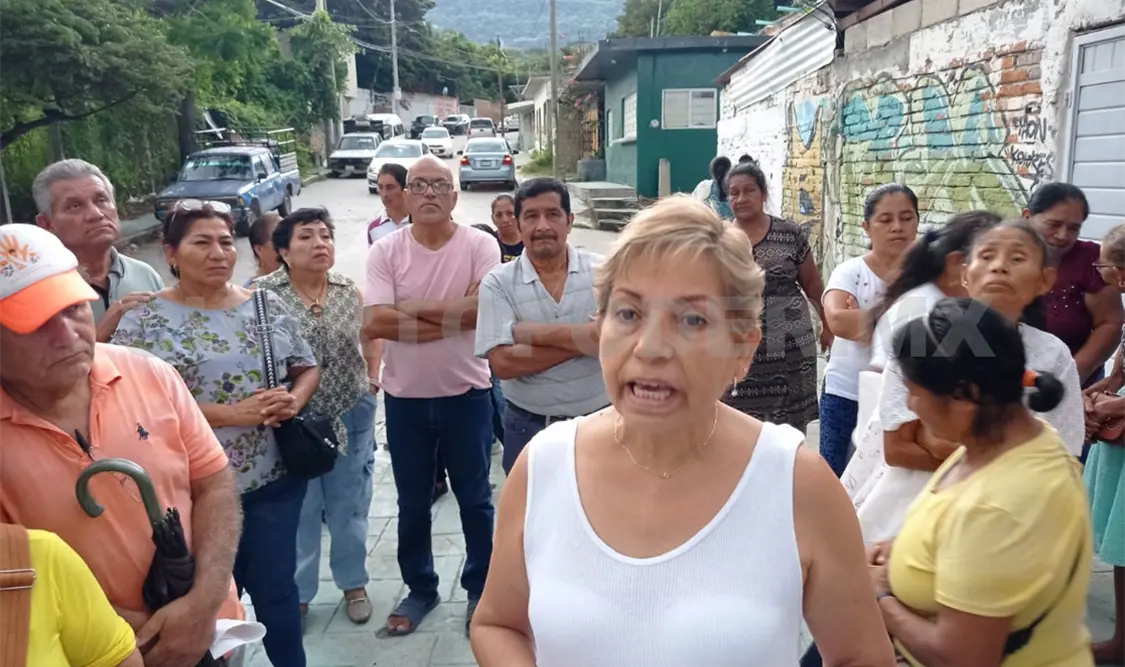 Denuncian anomalías en la ruta 108 de Tuxtla