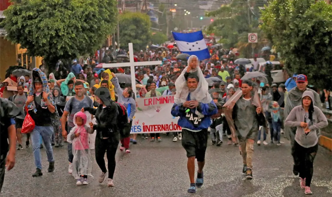 Los migrantes son apoyados por la Iglesia católica