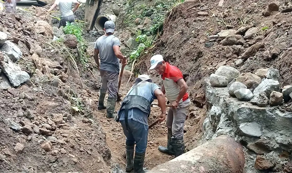 Intensifican trabajos para restablecer el suministro