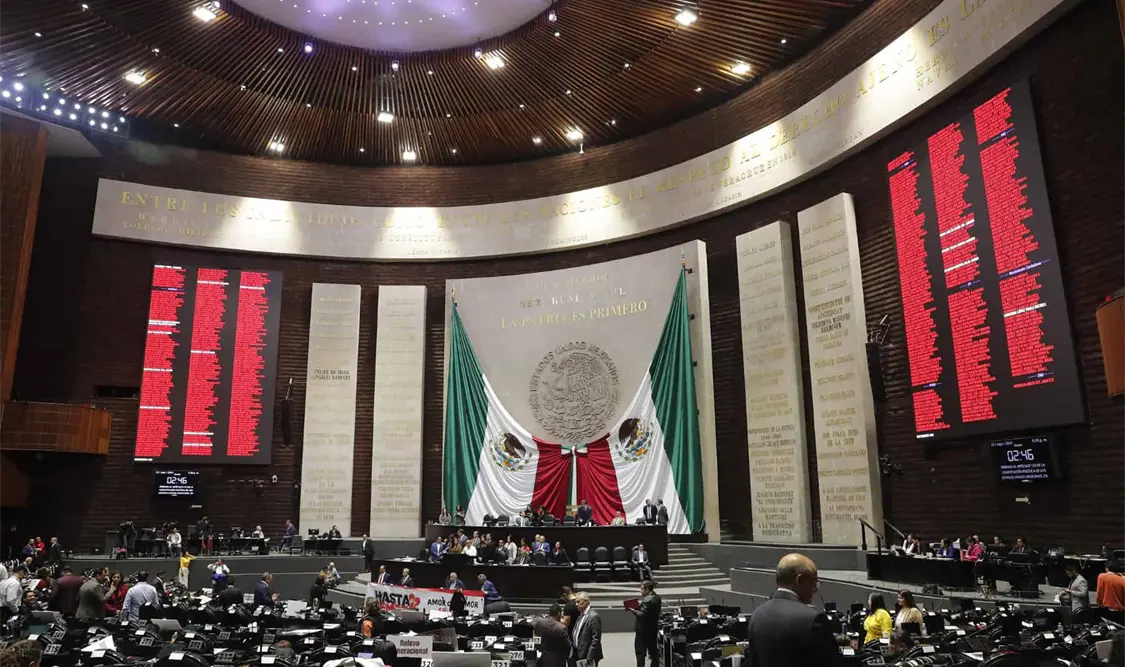 El coordinador morenista, Ricardo Monreal, aseguró que en las próximas semanas Morena y sus aliados avanzarán en sacar adelante las reformas. Cortesía