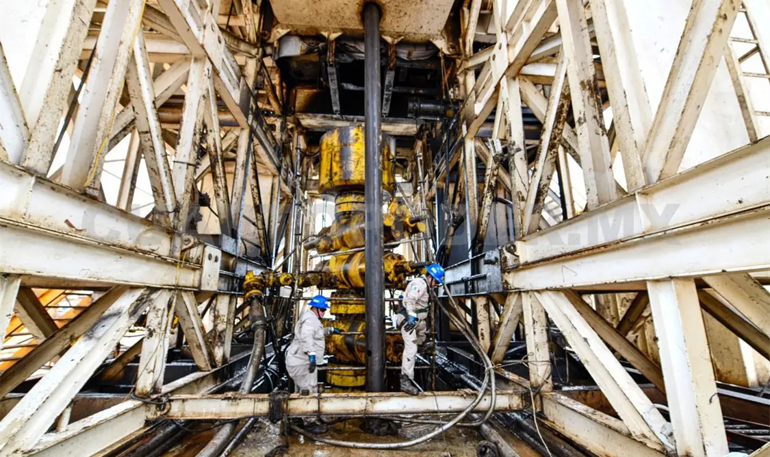 Perforación exploratoria Sitio Grande al 55 %