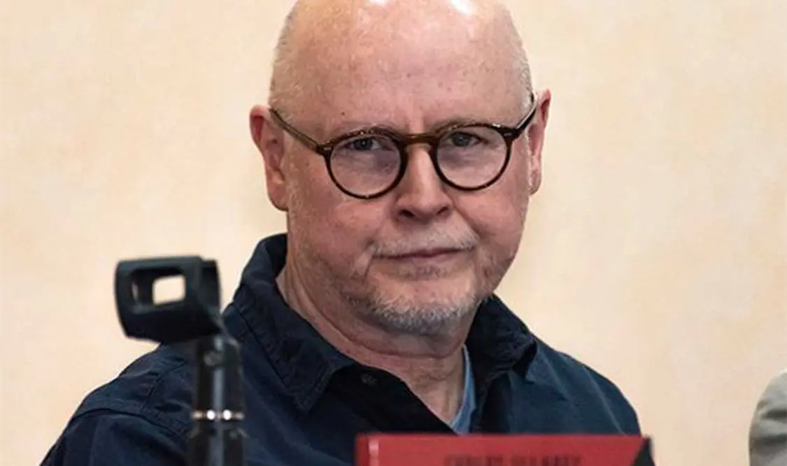 Carlos Illades habla del sexenio que está por comenzar, en la mesa de debate de la FIL Monterrey. Cortesía