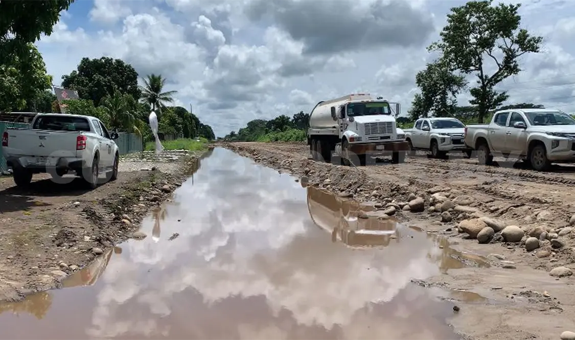 Fuertes lluvias y obras afectan a productores