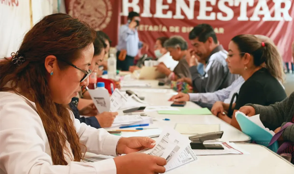 Bienestar debe transparentar 2.7 billones de pesos