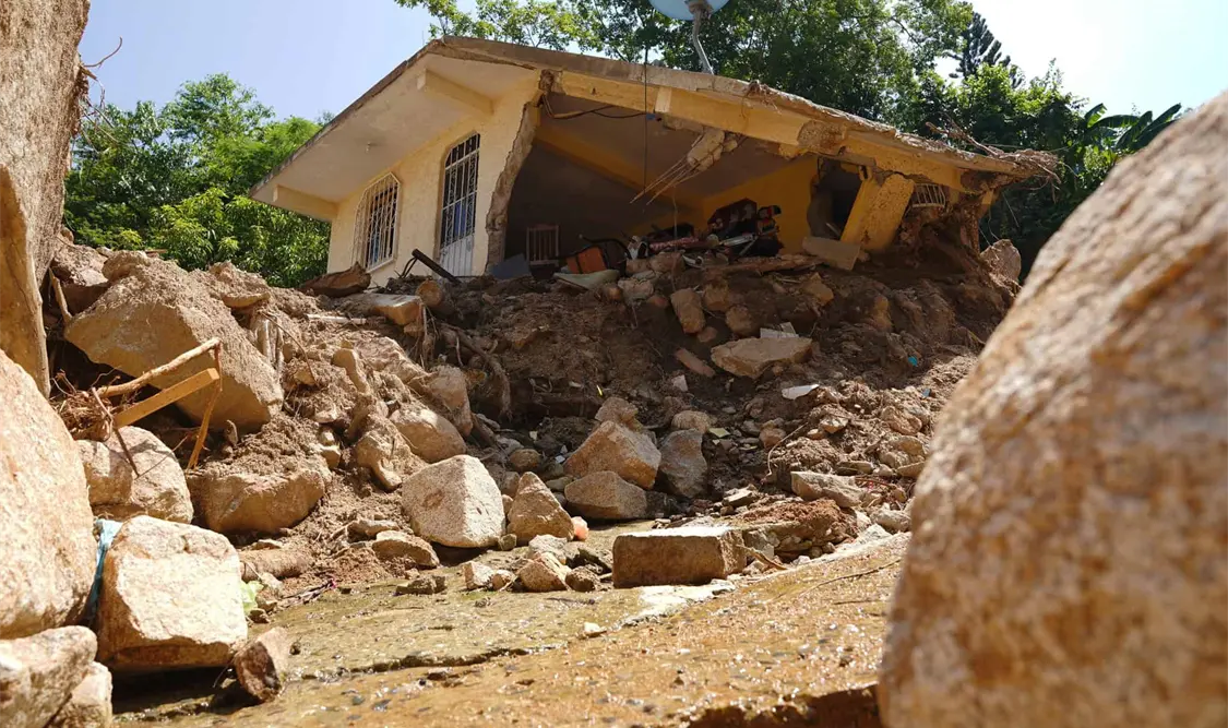 Afectaciones de los huracanes Otis y John en municipios de Guerrero. Cortesía