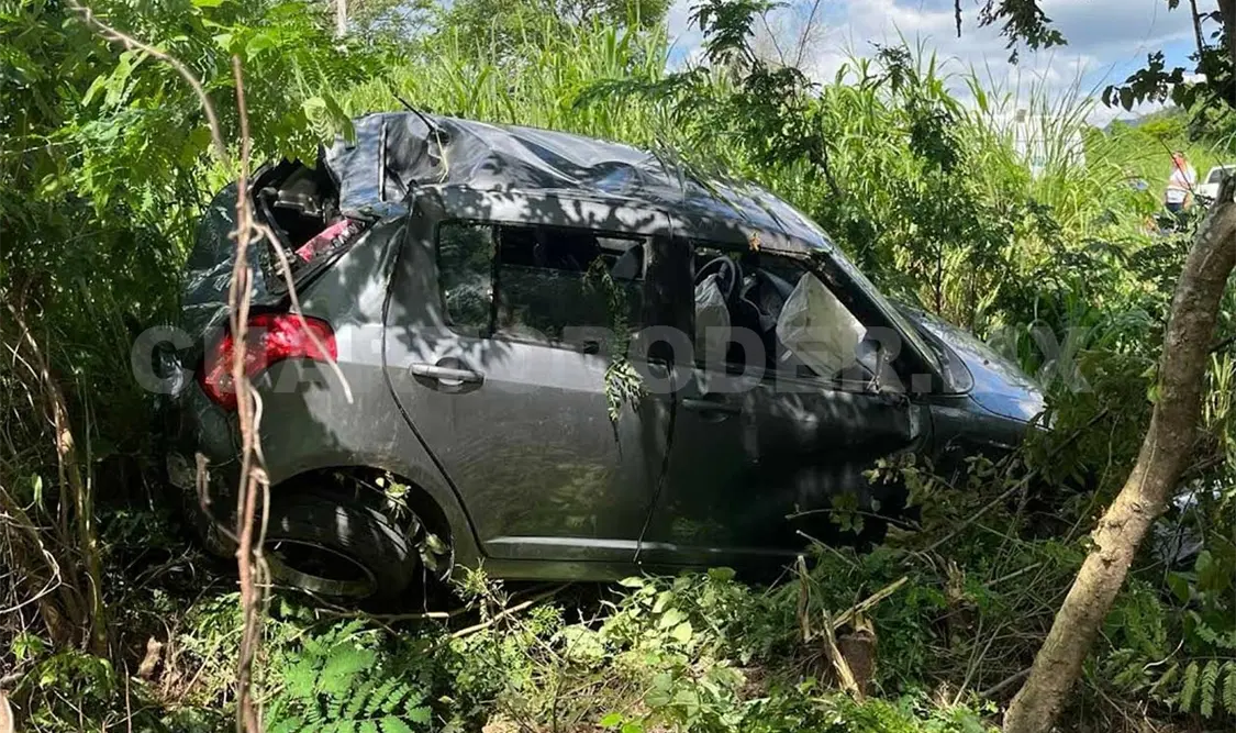 Salida de carretera salda con dos mujeres heridas