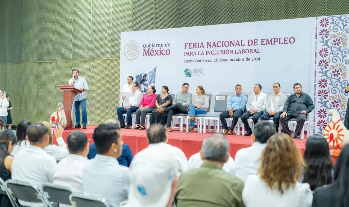 Realizan Feria de Empleo para la Inclusión Laboral