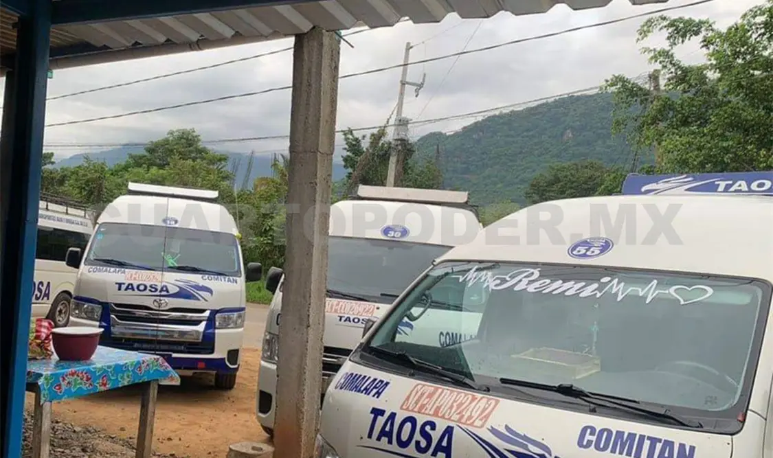Transporte y comercio continúa paralizado