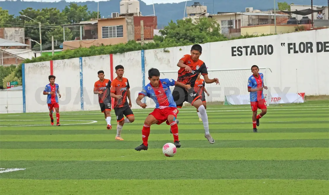 Lechuzas y Chifut igualan en el Derbi Tuxtleco
