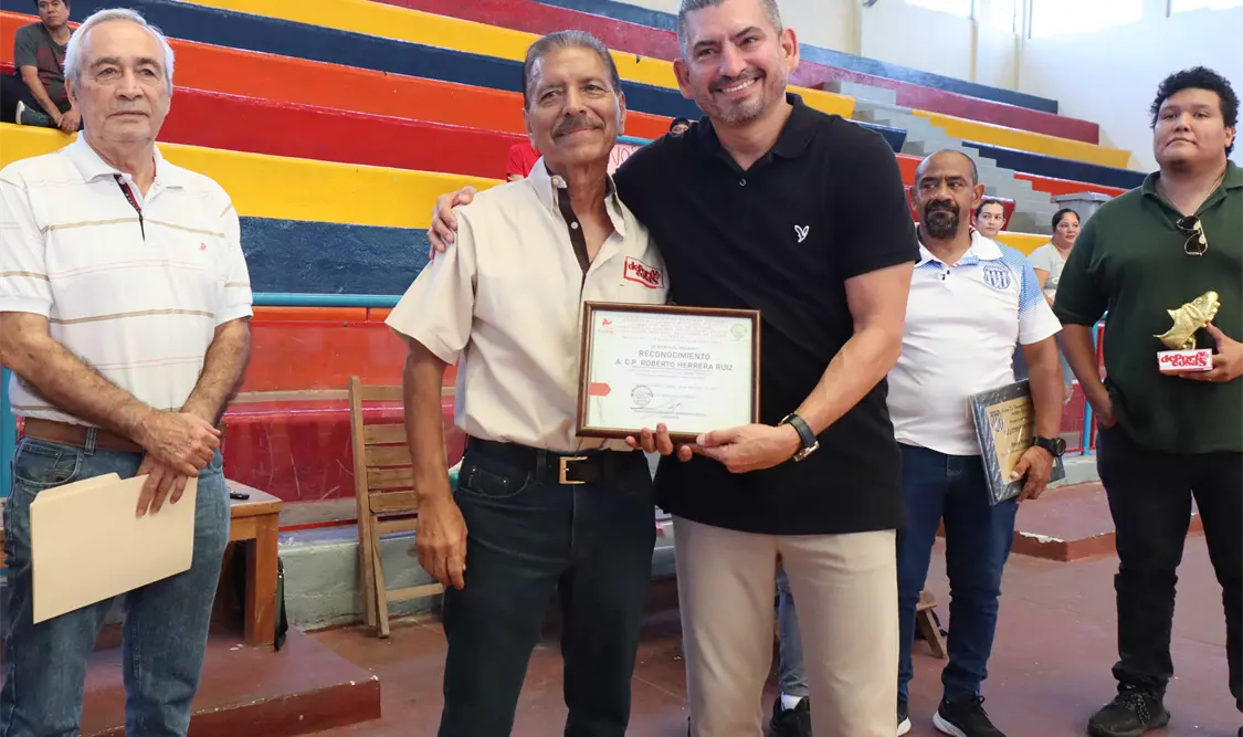 Destacadas personalices se dieron cita en la inauguración de esta nueva competencia en la capital. Diego Pérez/CP